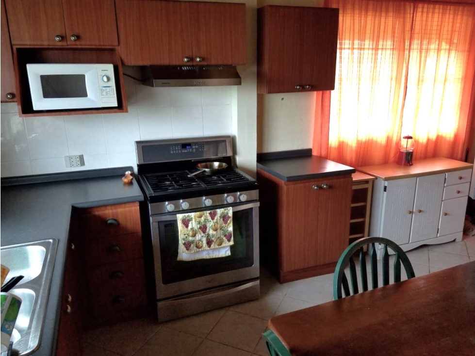 Espaciosa Casa Unifamiliar en Altos de Cerro Azul — foto 3