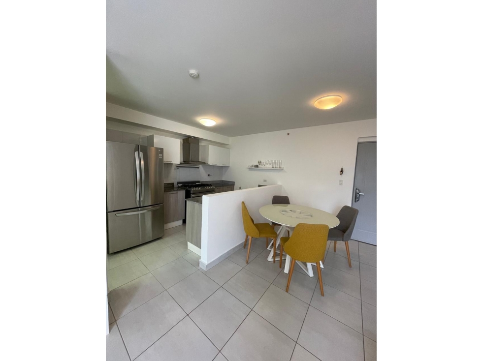 Se vende apartamento en Vía España — foto 3