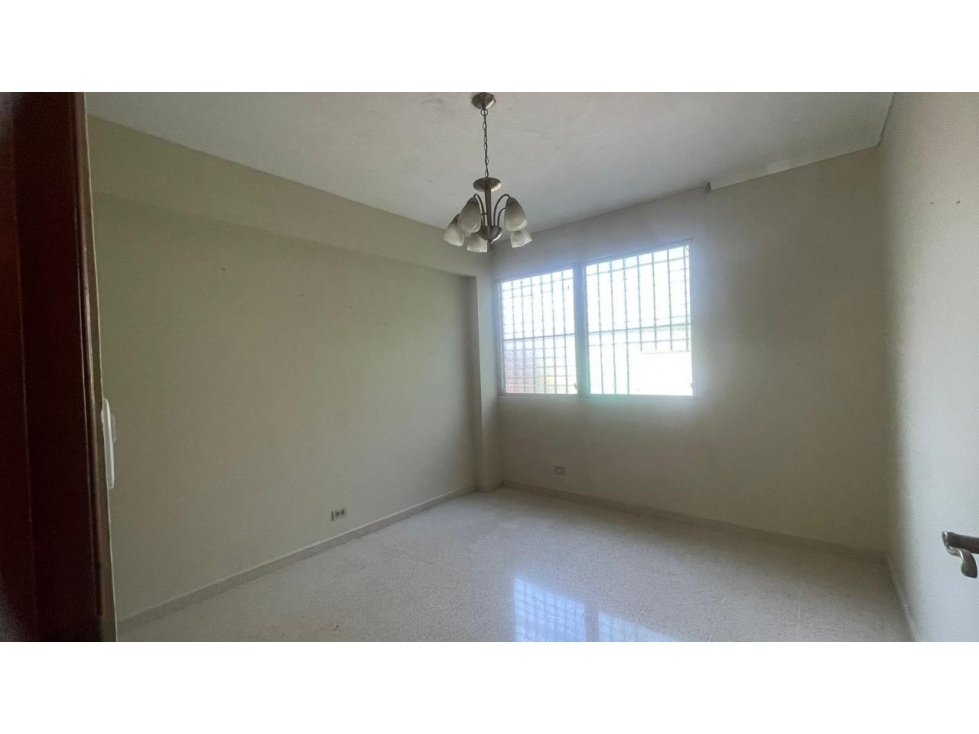 Obarrio, se vende apartamento económico. — foto 4