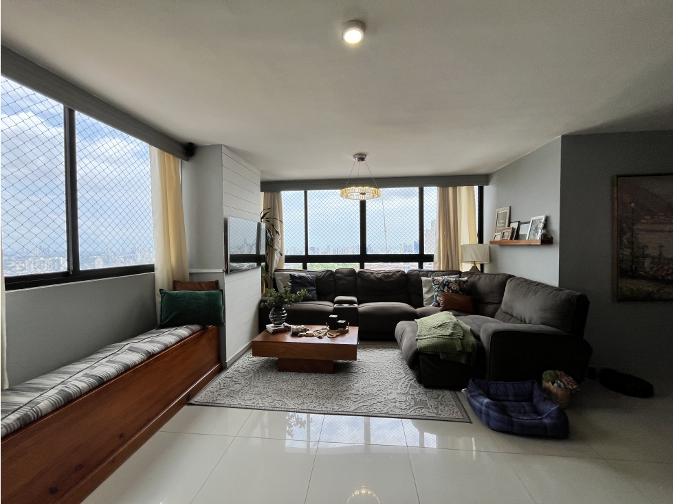 Se vende apartamento en Villa de las fuentes