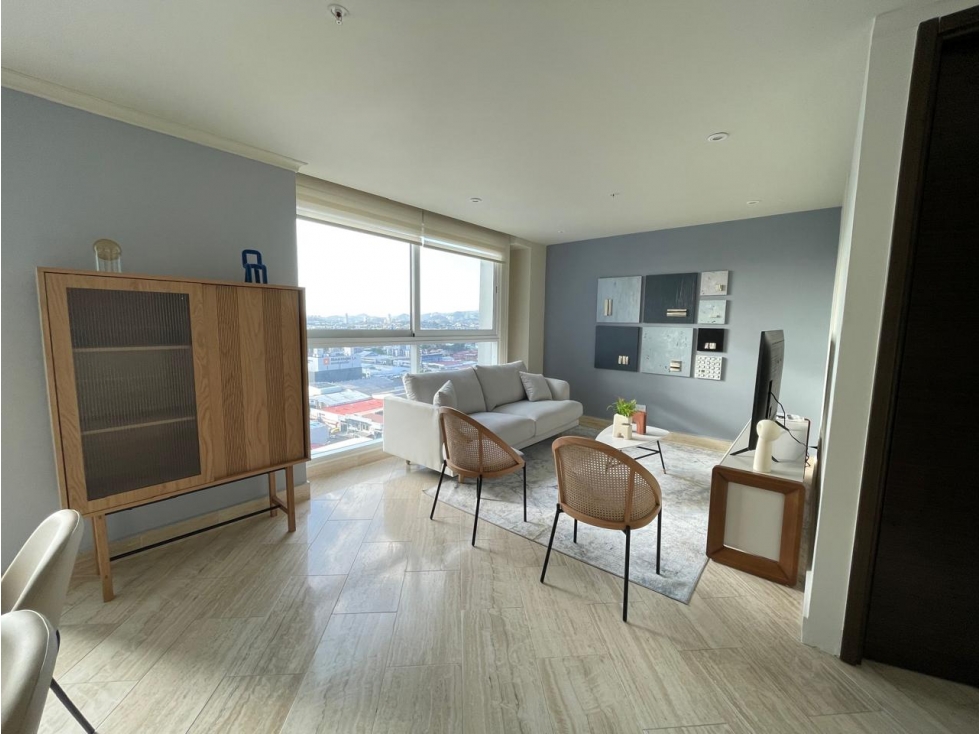 Se alquila apartamento en Costa del Este - 2