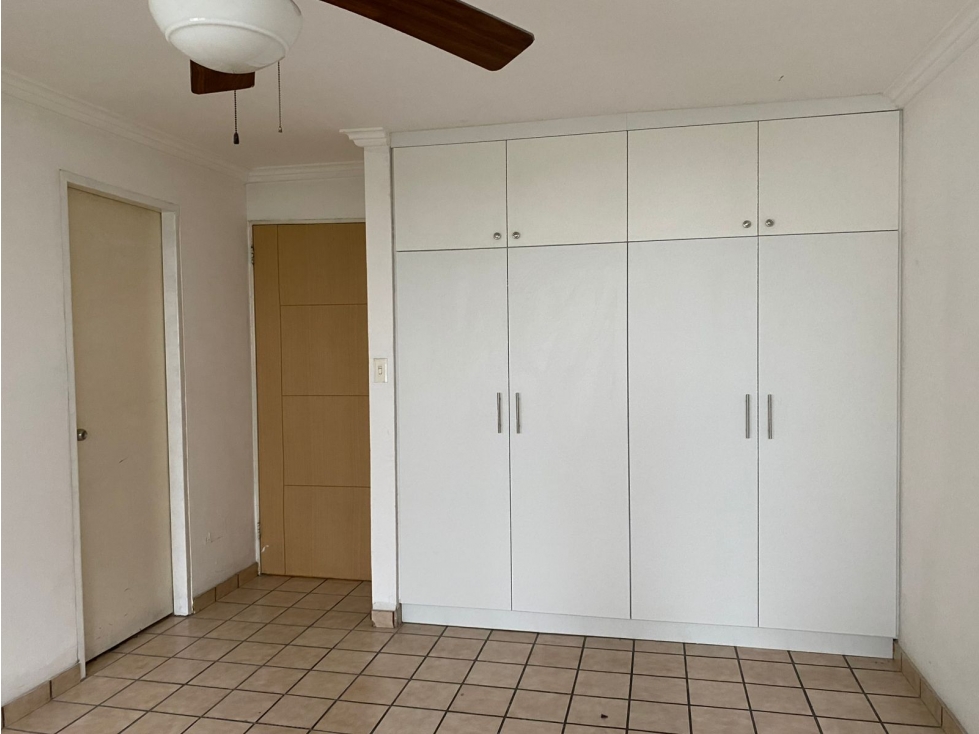 Se vende apartamento en Marbella — foto 5