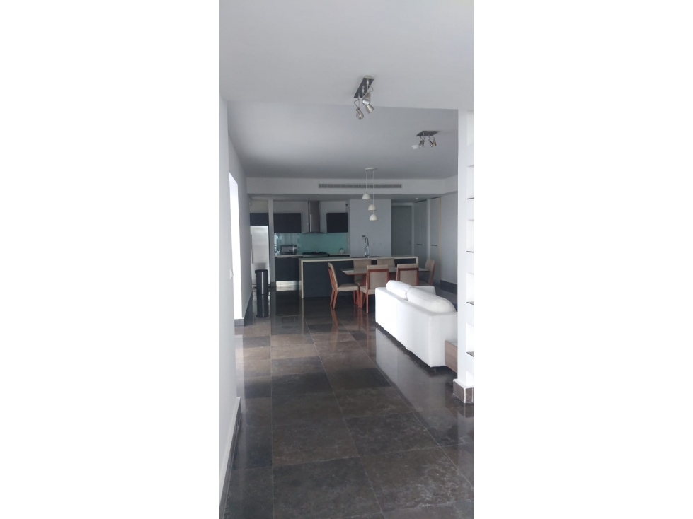 Se vende apartamento en Avenida Balboa