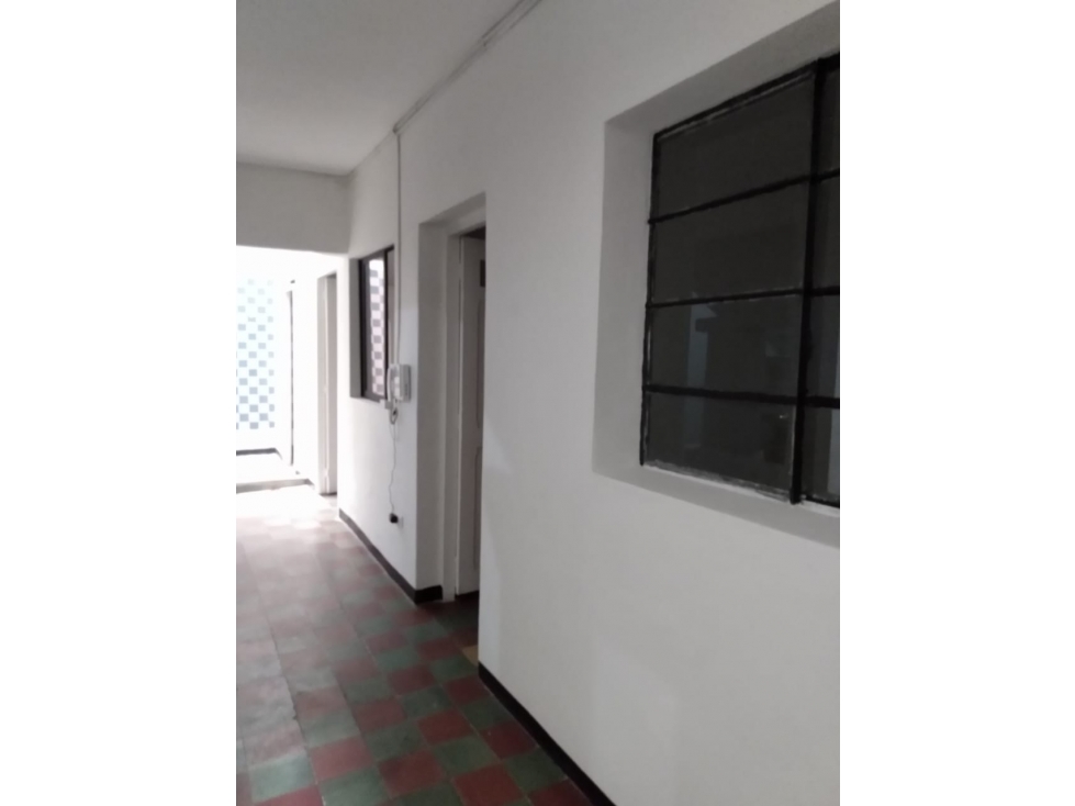 Apartamento primer piso en venta en Campo Valdes area 115 mt²
