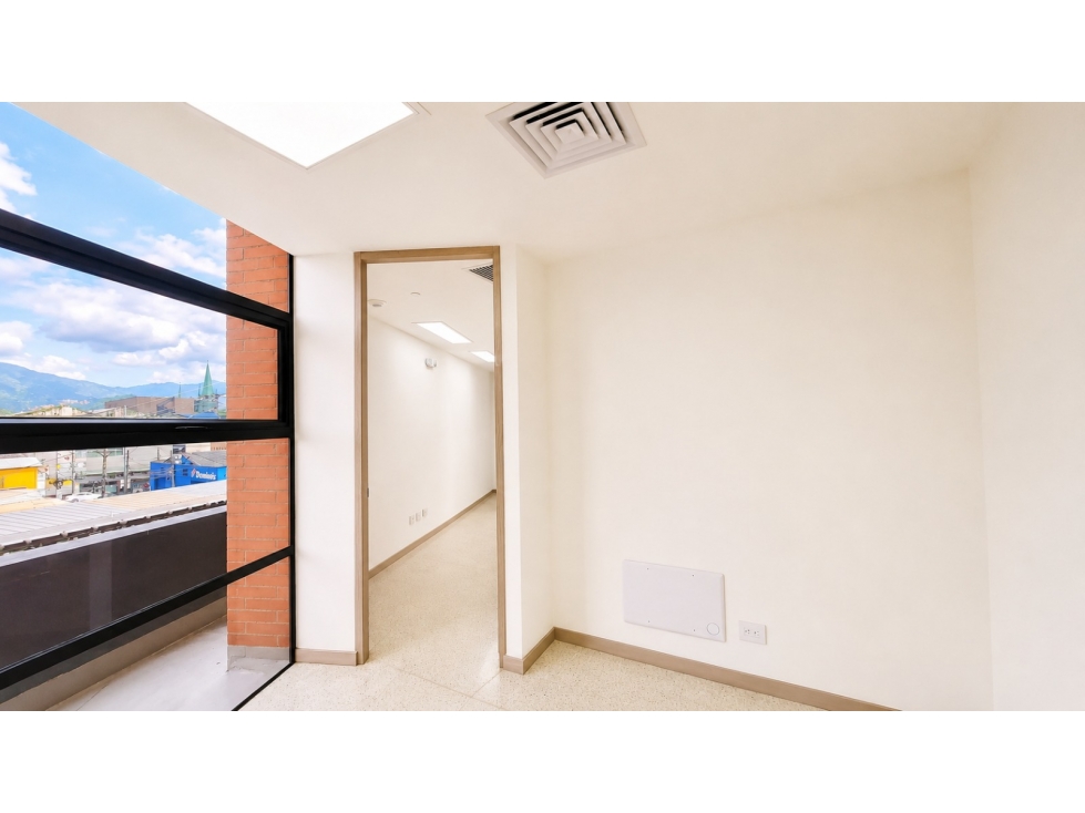 CONSULTORIO EN VENTA TORRE MEDICA METROPOLITAN - 5
