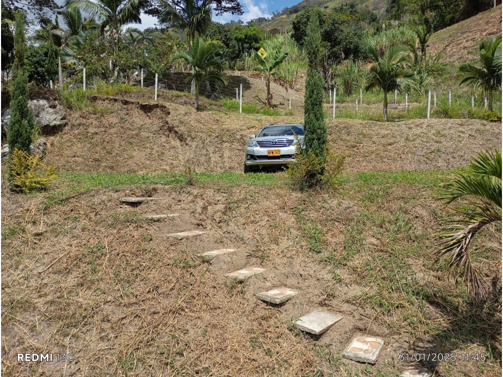 LOTE PARA VENTA EN VEREDA EN GIRARDOTA - 2