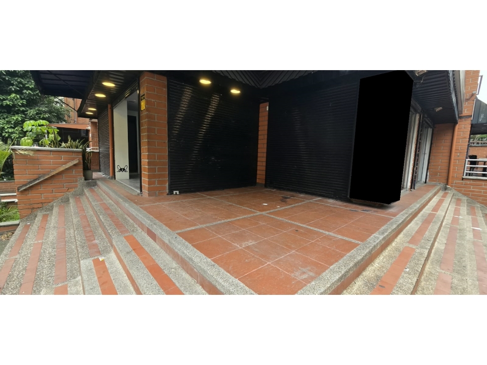 LOCAL COMERCIAL EN VENTA EN LOS COLORES ESQUINA — foto 6