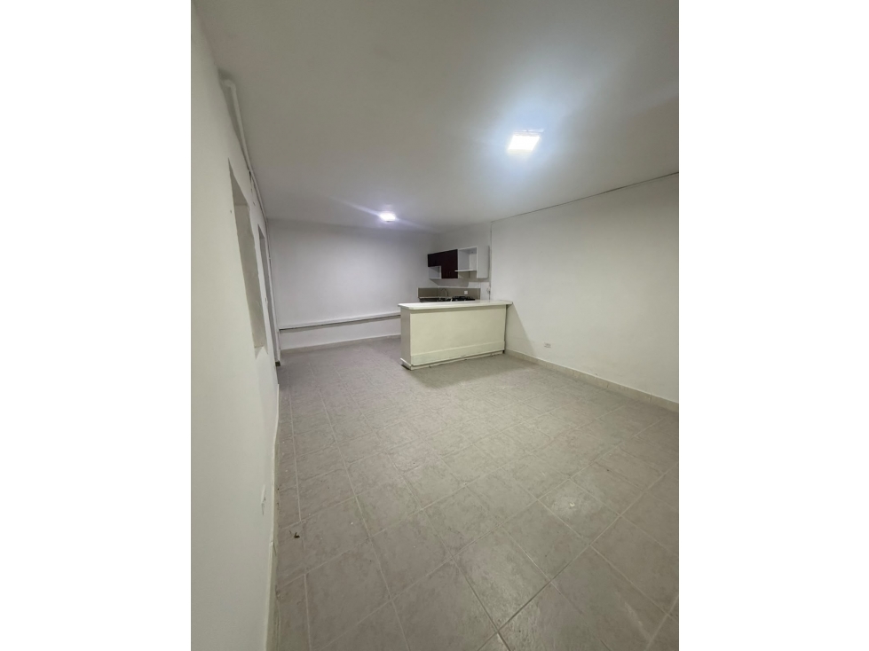 APARTAMENTO PARA ARRIENDO EN ARANJUEZ MEDELLIN — foto 2