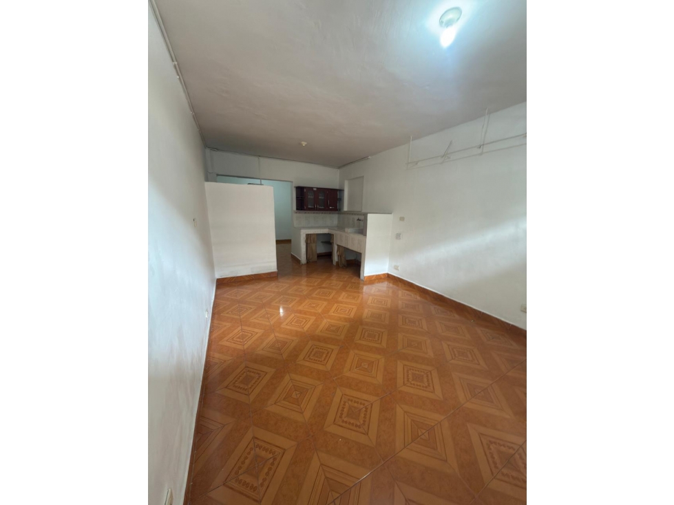 APARTAMENTO PARA ARRIENDO EN MANRIQUE
