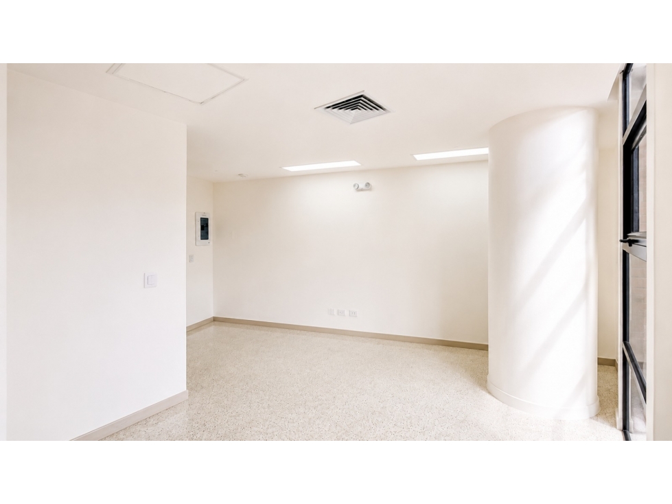 CONSULTORIO EN VENTA TORRE MEDICA METROPOLITAN - 3