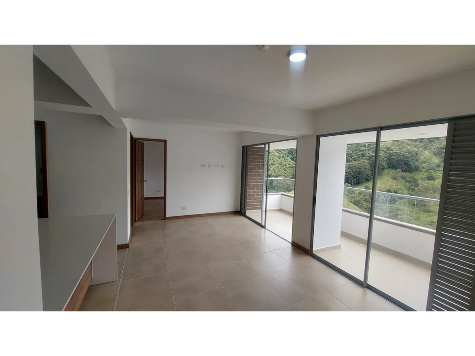 APARTAMENTO EN VENTA SECTOR TRES ESQUINAS DE SABANETA — foto 2