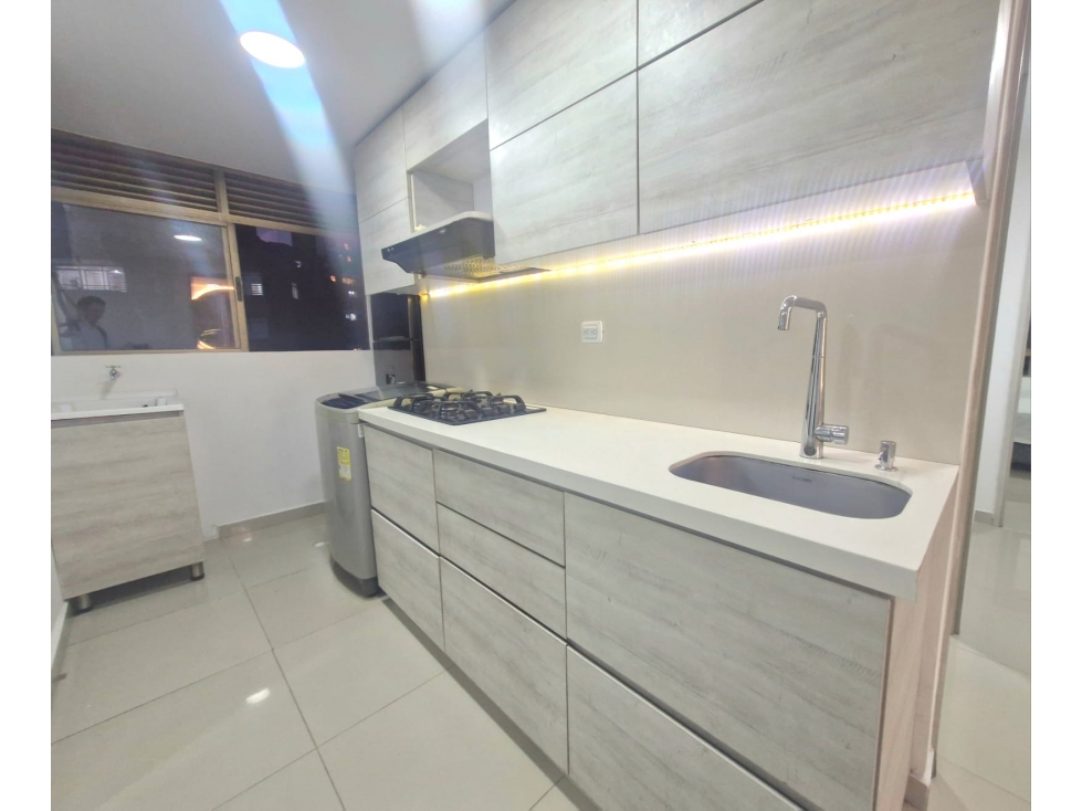 APARTAMENTO PARA ARRIENDO EN EL POBLADO — foto 3