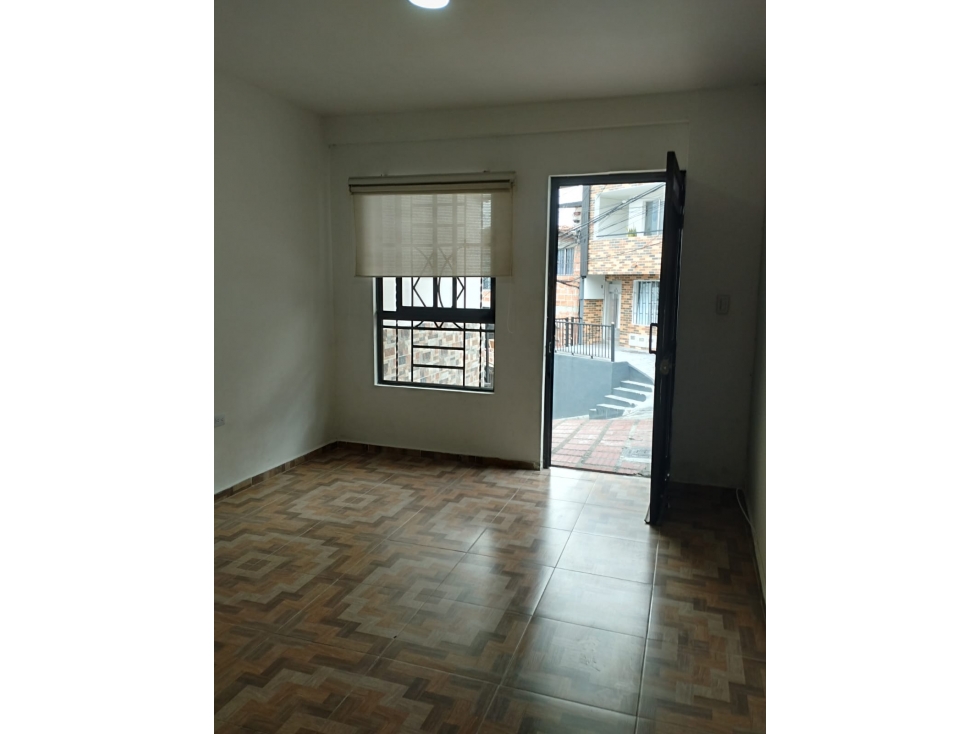 APARTAMENTO PARA ARRIENDO EN EL BARRIO METROPOLITANO MEDELLÍN — foto 4
