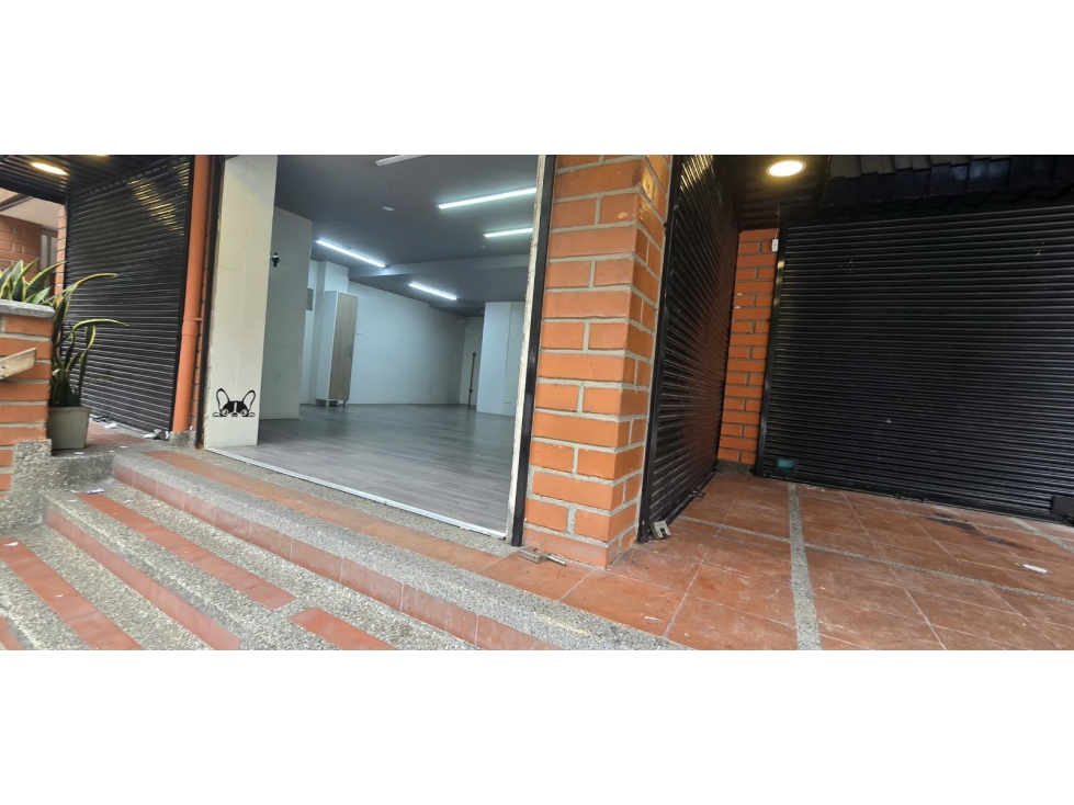 LOCAL COMERCIAL EN VENTA EN LOS COLORES ESQUINA — foto 5