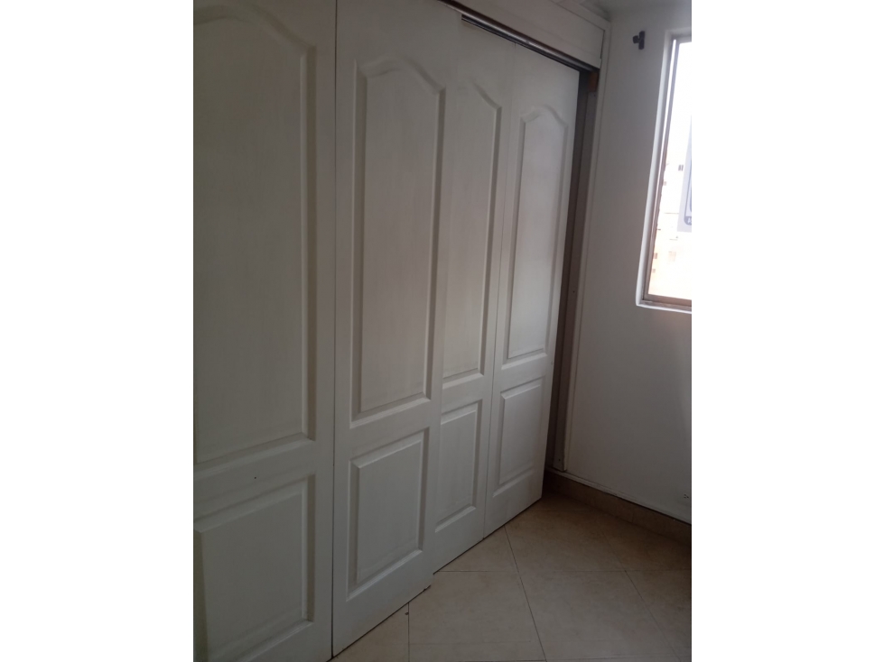 APARTAMENTO PARA ARRIENDO EN LOS COLORES MEDELLÍN — foto 5
