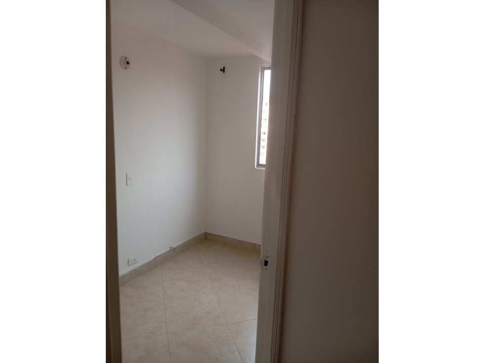 APARTAMENTO PARA ARRIENDO EN LOS COLORES MEDELLÍN — foto 6