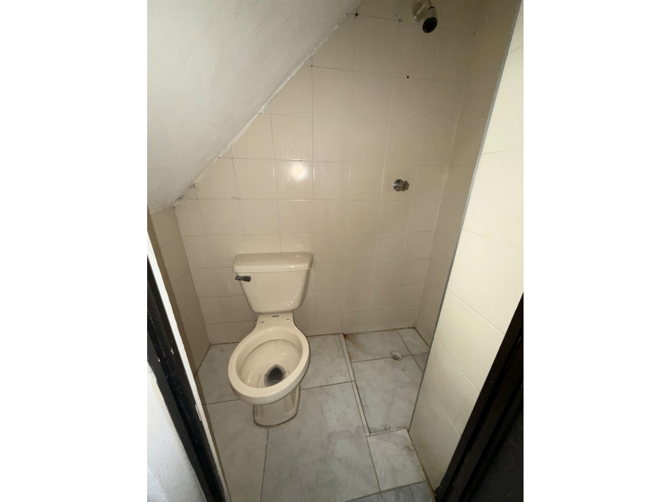 APARTA ESTUDIO PARA ARRIENDO EN CASTILLA MEDELLIN — foto 4