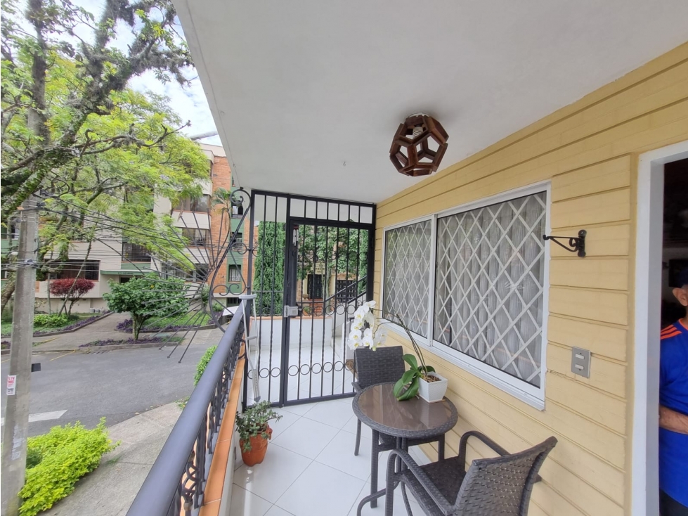 Apartamento en venta en Estadio Suramericana 2do piso 200 mt² — foto 3