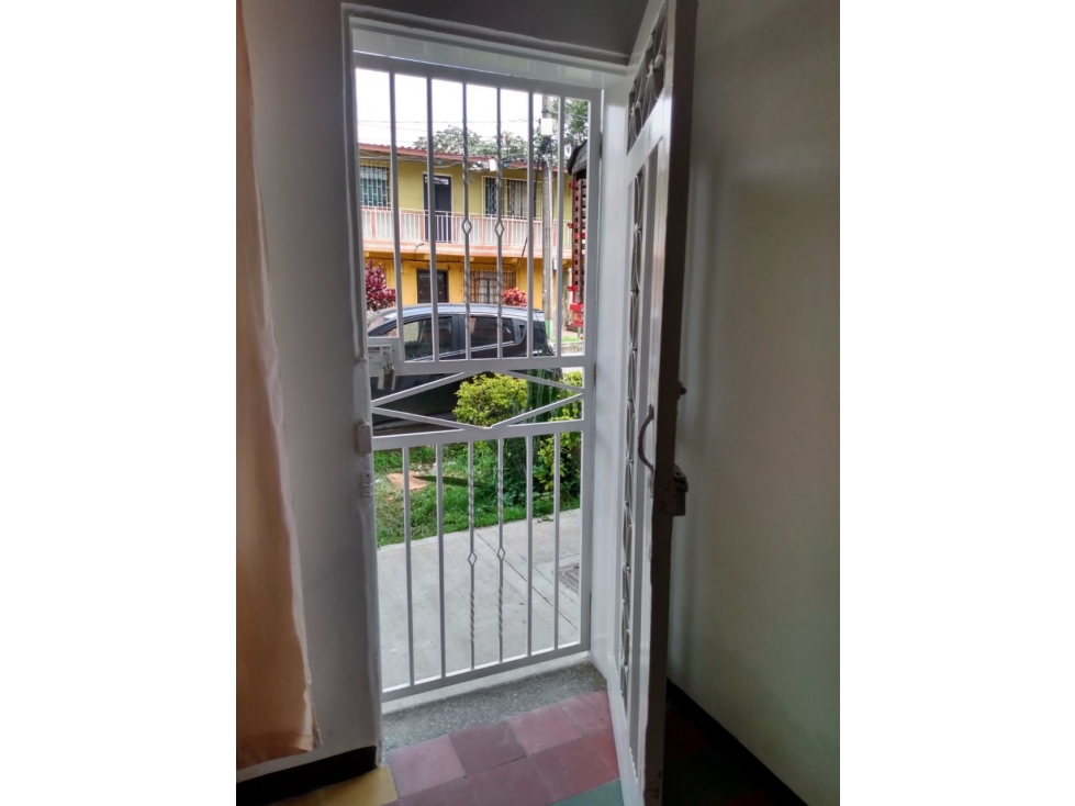 Apartamento primer piso en venta en Campo Valdes area 115 mt² — foto 4