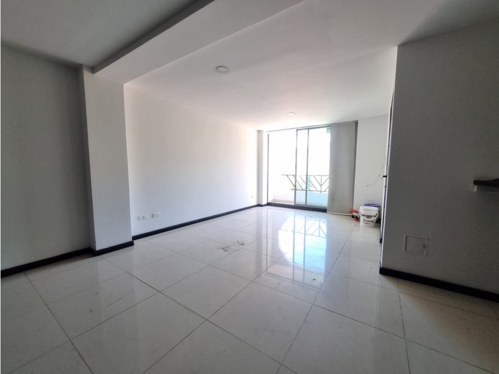 Apartamento en venta de 97m² 4to piso en Cabañitas — foto 3