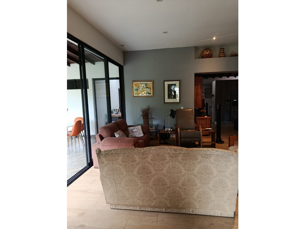 Venta Apartamento Amplio y Exclusivo en Laureles 180 mt² — foto 3
