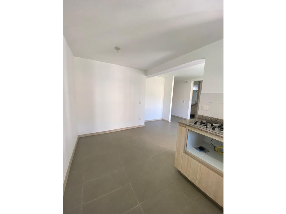 APARTAMENTO PARA ARRIENDO EN LA LOMA DE LOS BERNAL MEDELLÍN — foto 3