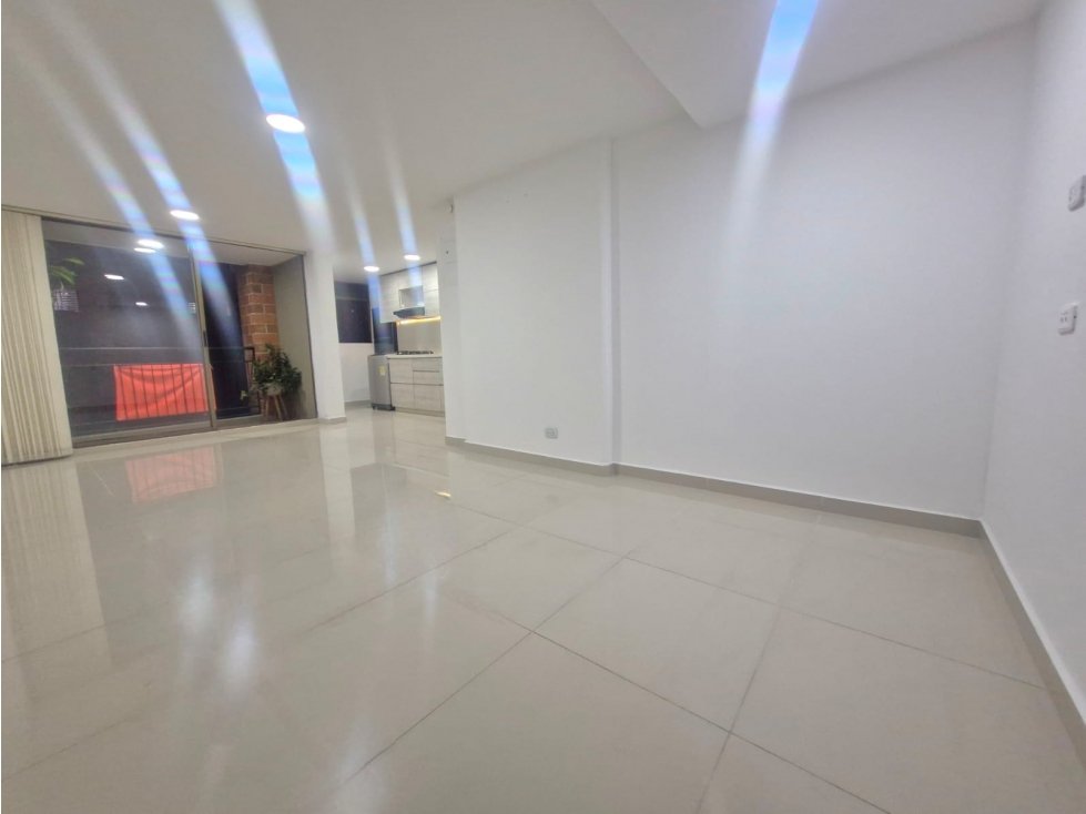 APARTAMENTO PARA ARRIENDO EN EL POBLADO — foto 5