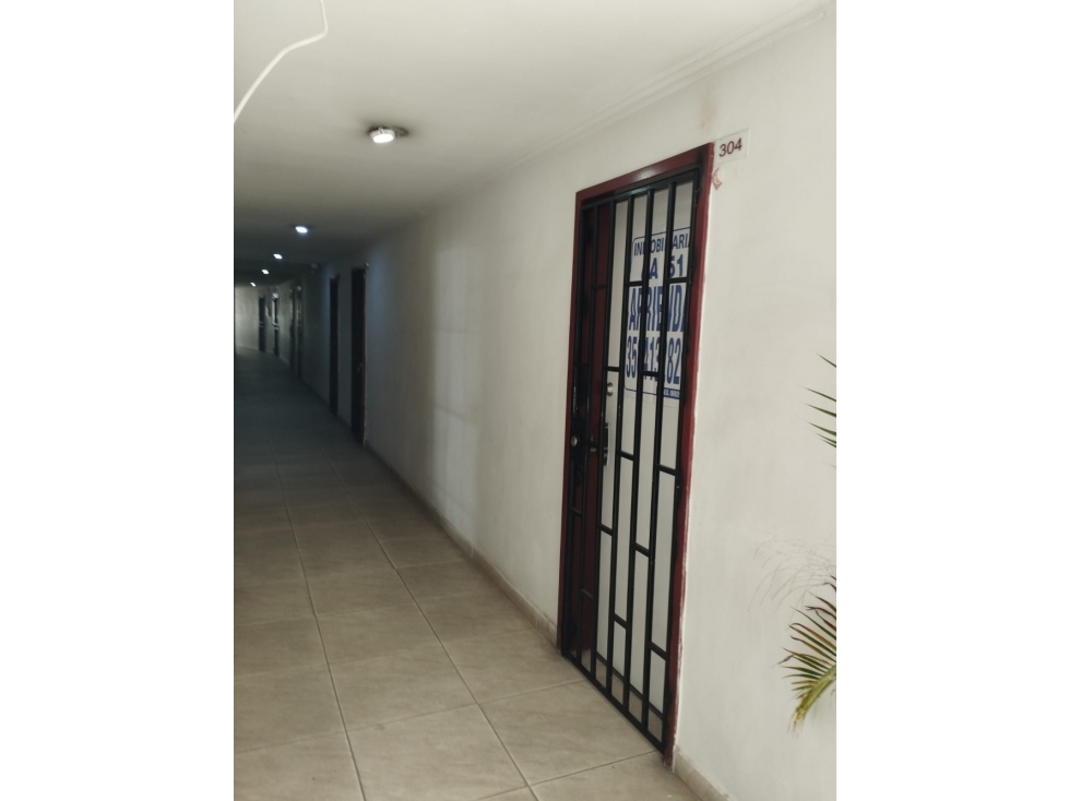 APARTA ESTUDIO PARA ARRIENDO EN LA AVENIDA ORIENTAL MEDELLIN — foto 3
