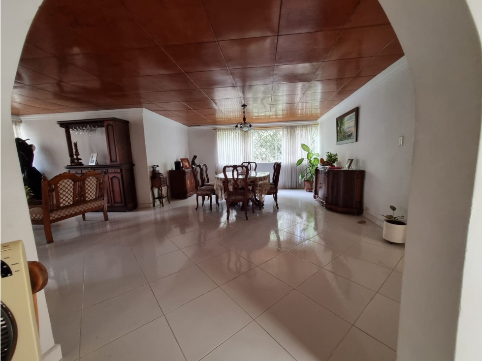 Apartamento en venta en Estadio Suramericana 2do piso 200 mt² — foto 4