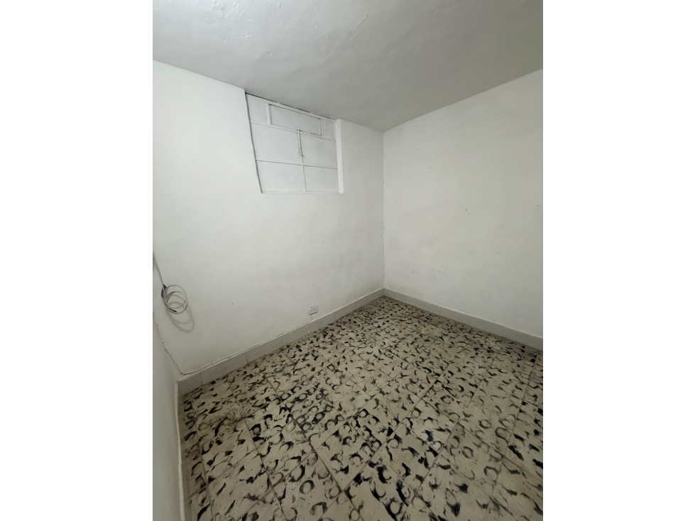 APARTA ESTUDIO EN ARRIENDO EN ARANJUEZ MEDELLÍN — foto 3