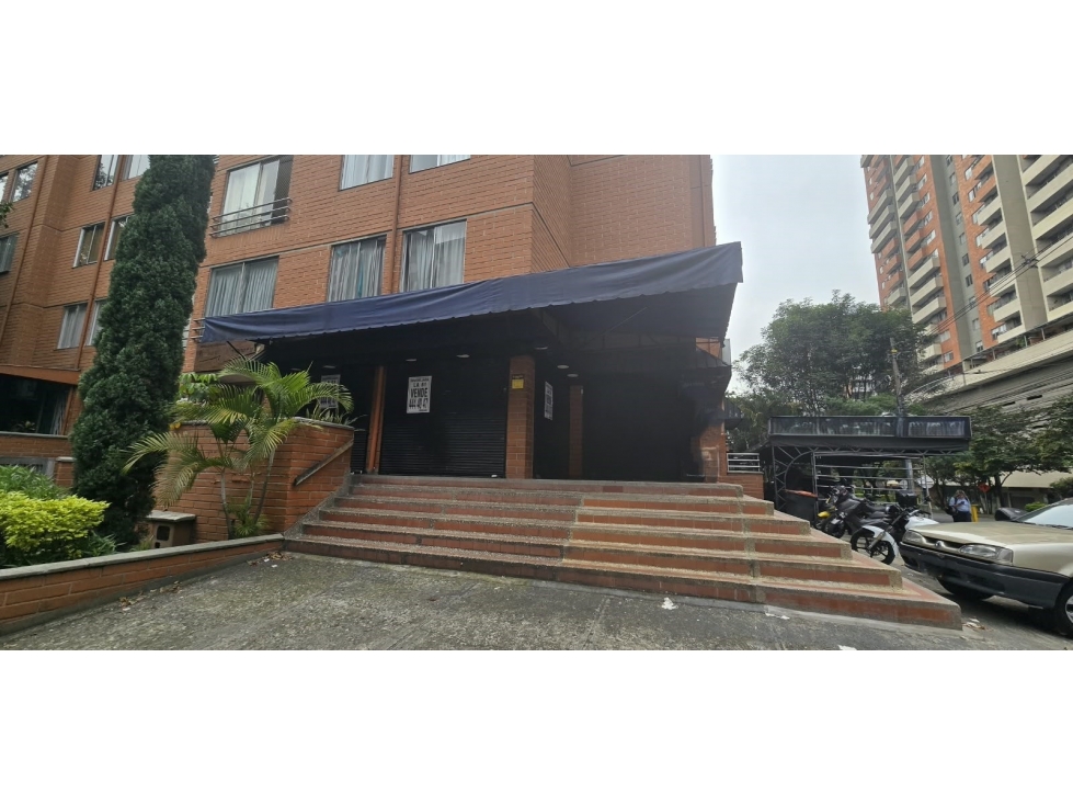 LOCAL COMERCIAL EN VENTA EN LOS COLORES ESQUINA — foto 4
