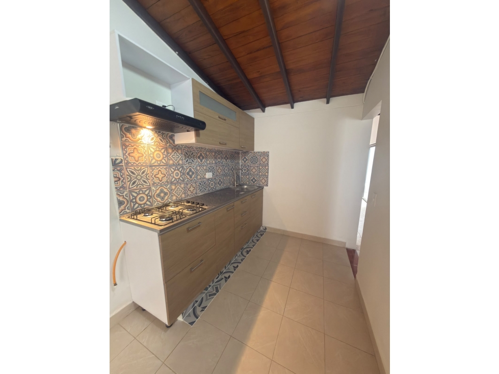 CASA PARA ARRIENDO EN CABAÑAS — foto 3