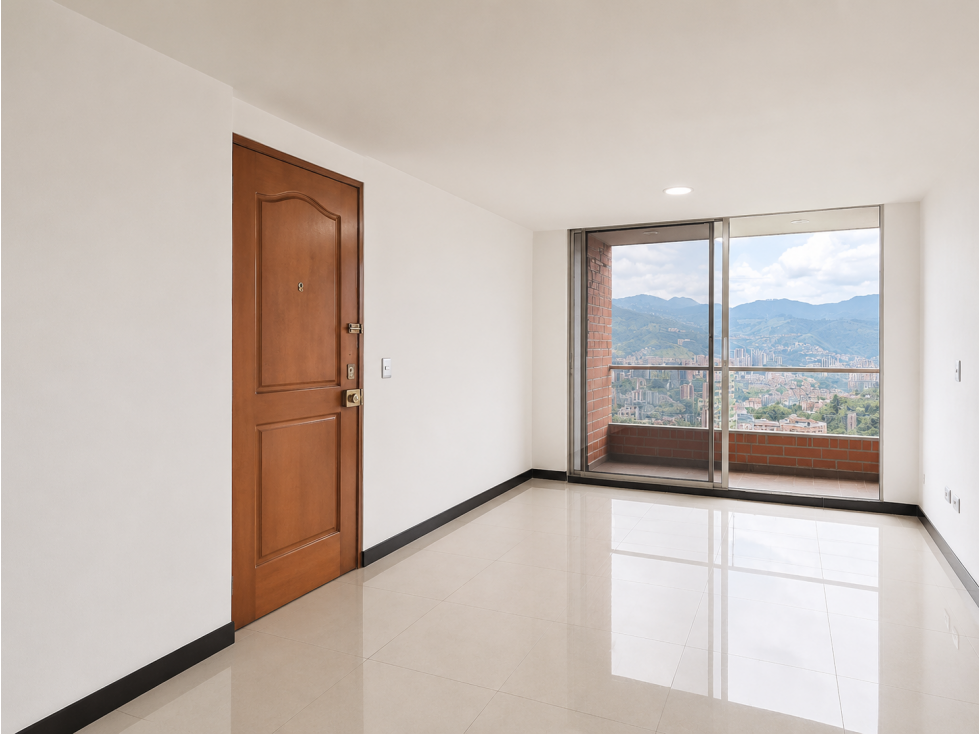 Apartamento + venta + El Poblado + Los Balsos + vista a la ciudad