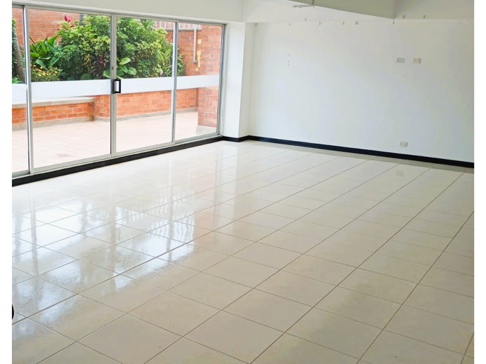 Apartamento en Venta Pilsen Itagüí 3 Hab. 2 Baños 67 m² — foto 3