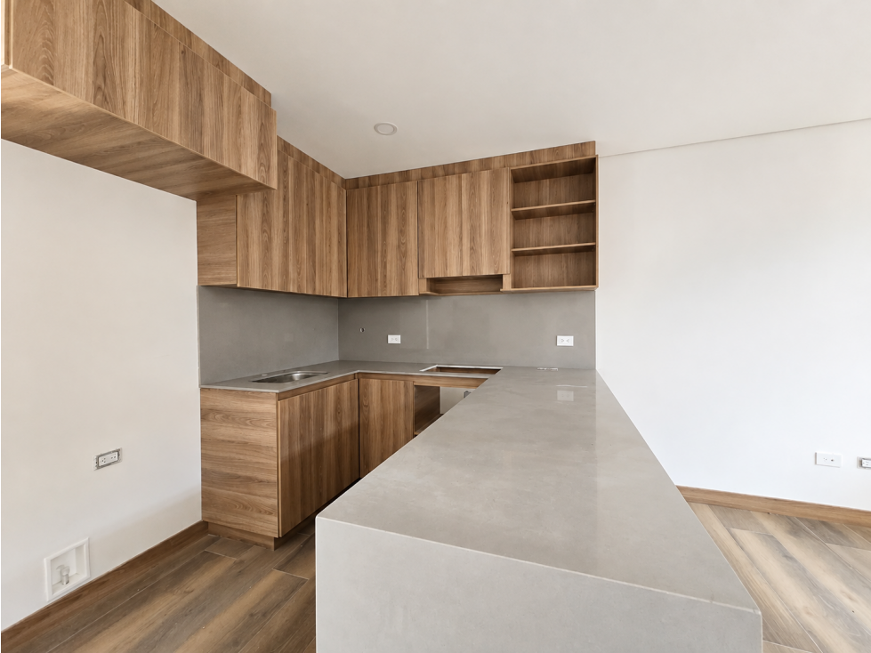 Moderna Casa en venta: 2 niveles - San Antonio de Pereira Rionegro — foto 3