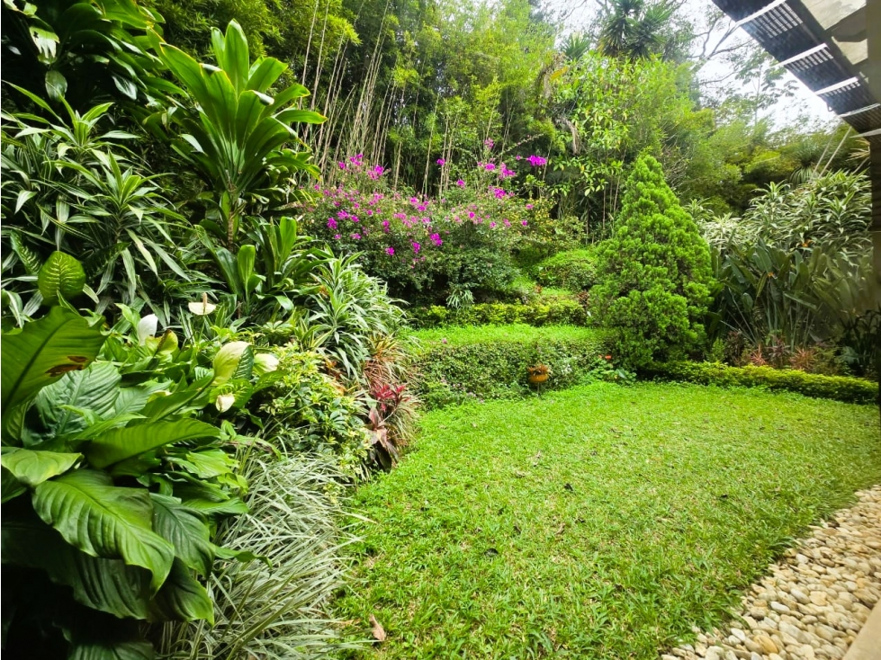 Casa en venta en El Poblado, Loma de los Balsos Medellín — foto 2