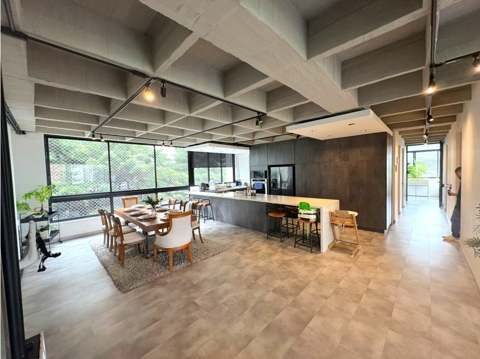 Venta | Apto remodelado estilo industrial en El Poblado - 230 m² — foto 6