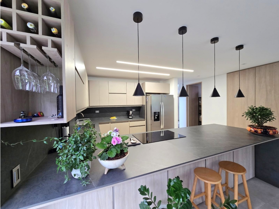 Casa en entorno natural con diseño moderno y total calma - 3