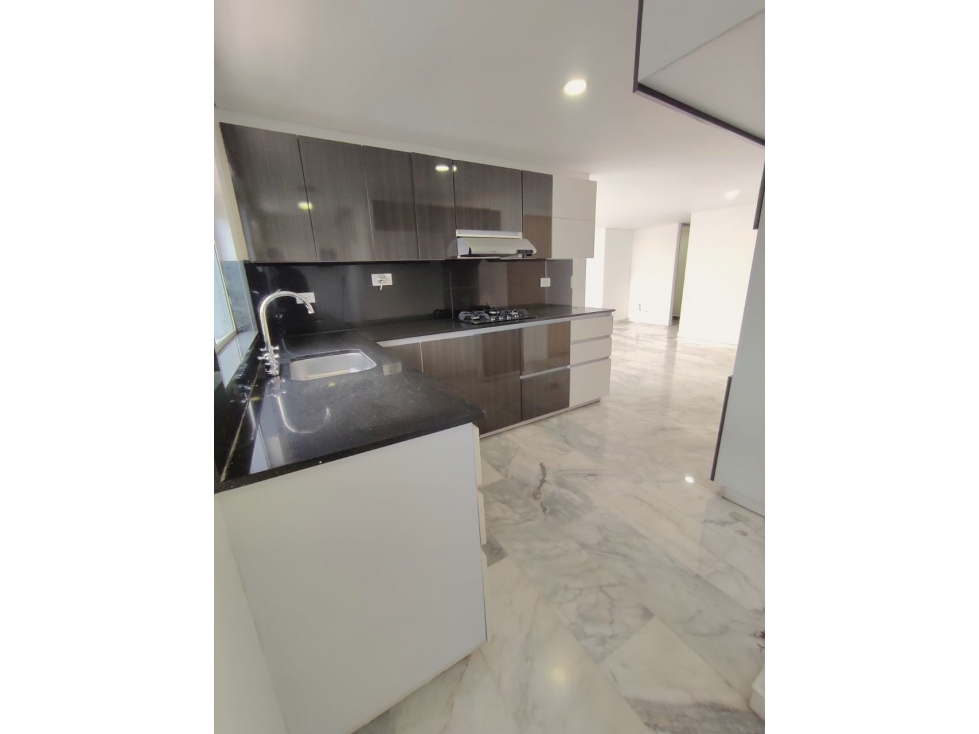 Venta apto Conquistadores | 100 m² | 3 Alcobas con baño — foto 5
