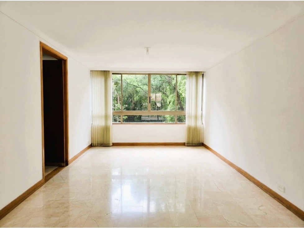 Apartamento en Arriendo El Poblado 210 m², 4 Alcobas con Baño — foto 3