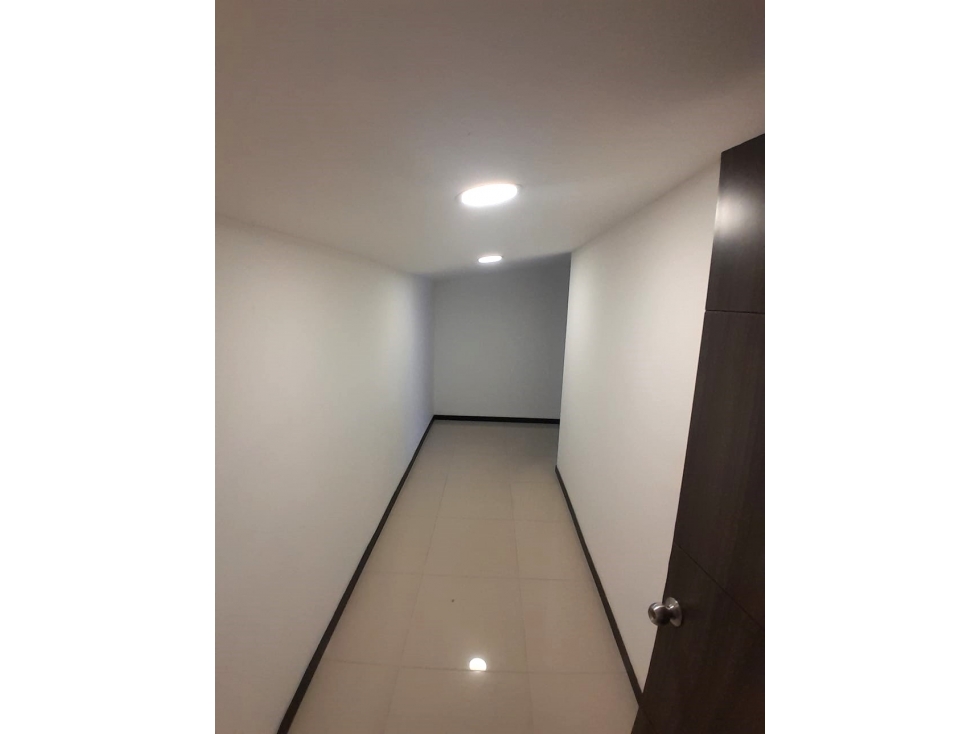 ¡Venta de Oficina en Bello! Gran Oportunidad — foto 3