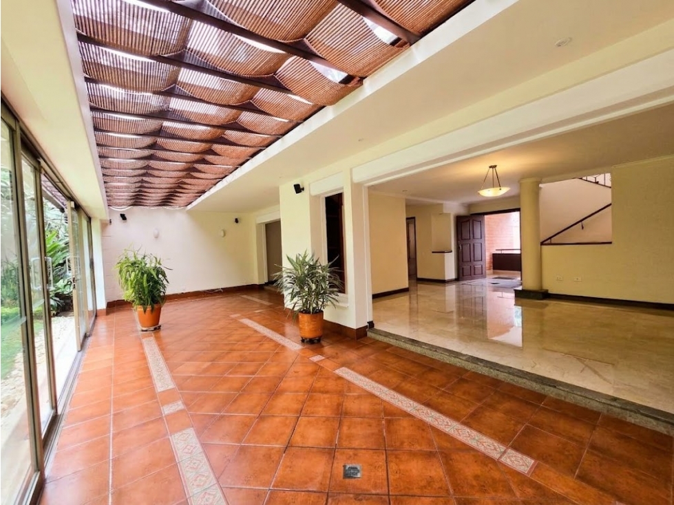 Casa en venta en El Poblado, Loma de los Balsos Medellín — foto 3