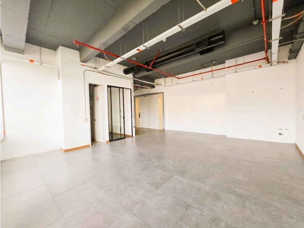 Oficina en arriendo | 114 m² con parqueaderos | El Poblado — foto 6