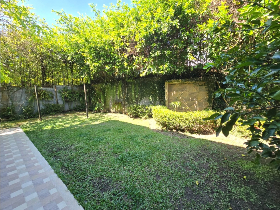 Casa de recreo amoblada en San Jerónimo, condominio con piscina — foto 5