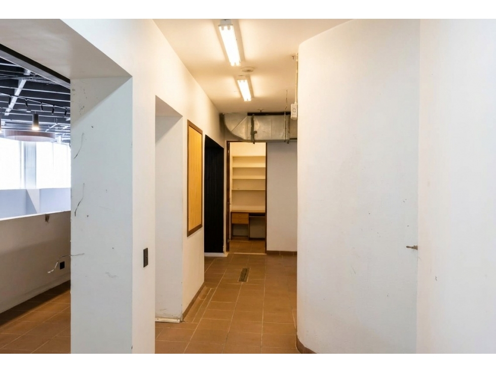 LOCAL COMERCIAL EN ARRIENDO EN ENVIGADO 93,58 M² — foto 3