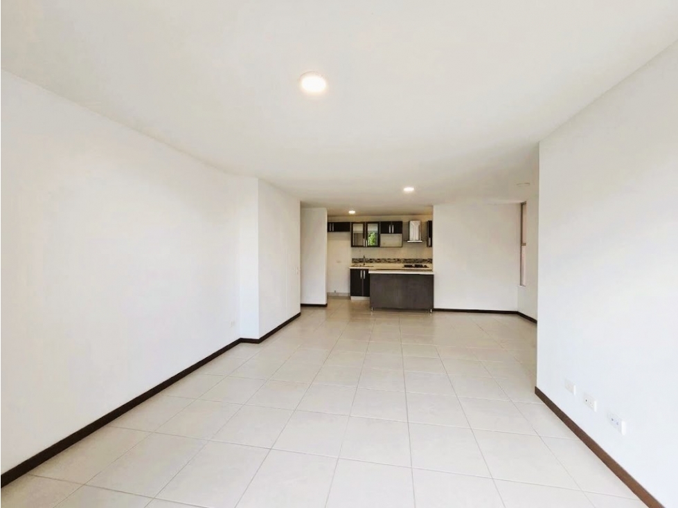 Apartamento en Arriendo Loma del Esmeraldal Envigado 68,8 m² — foto 5
