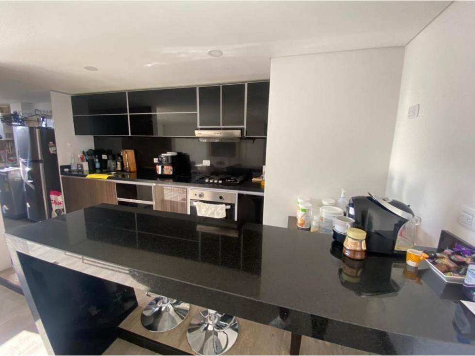 SE VENDE APARTAMENTO EN LA CASTELLANA