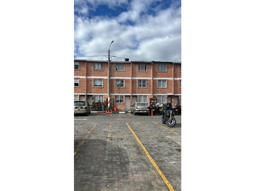 SE VENDE CASA SUBA CONJUNTO LA ESTRELLITA