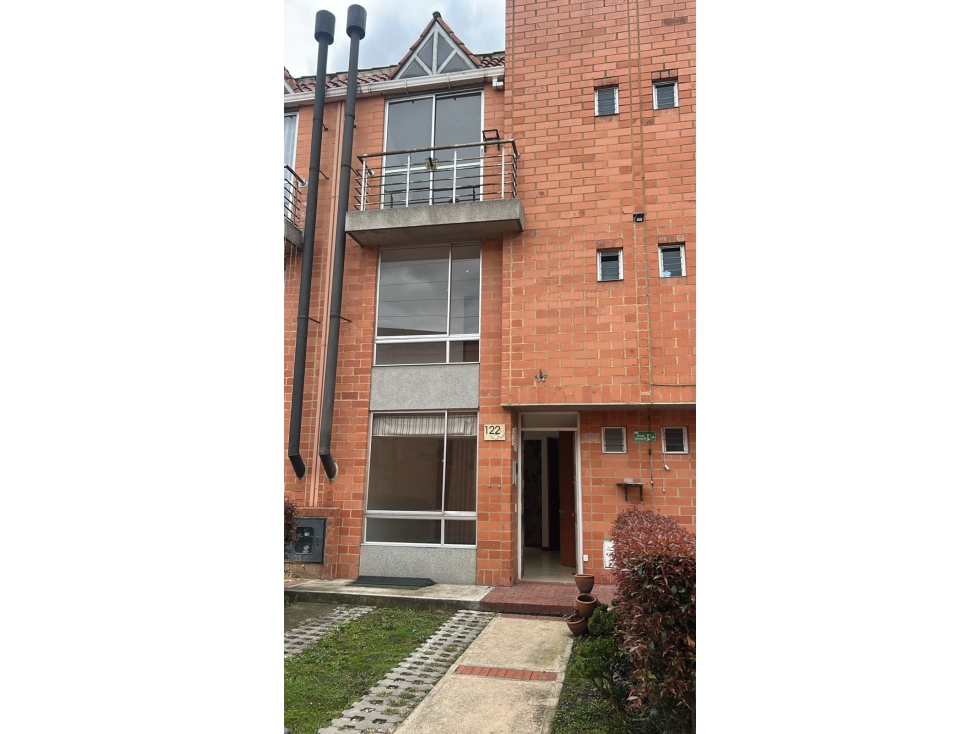 SE VENDE CAJA MOSQUERA CONJUNTO EL TREBOL