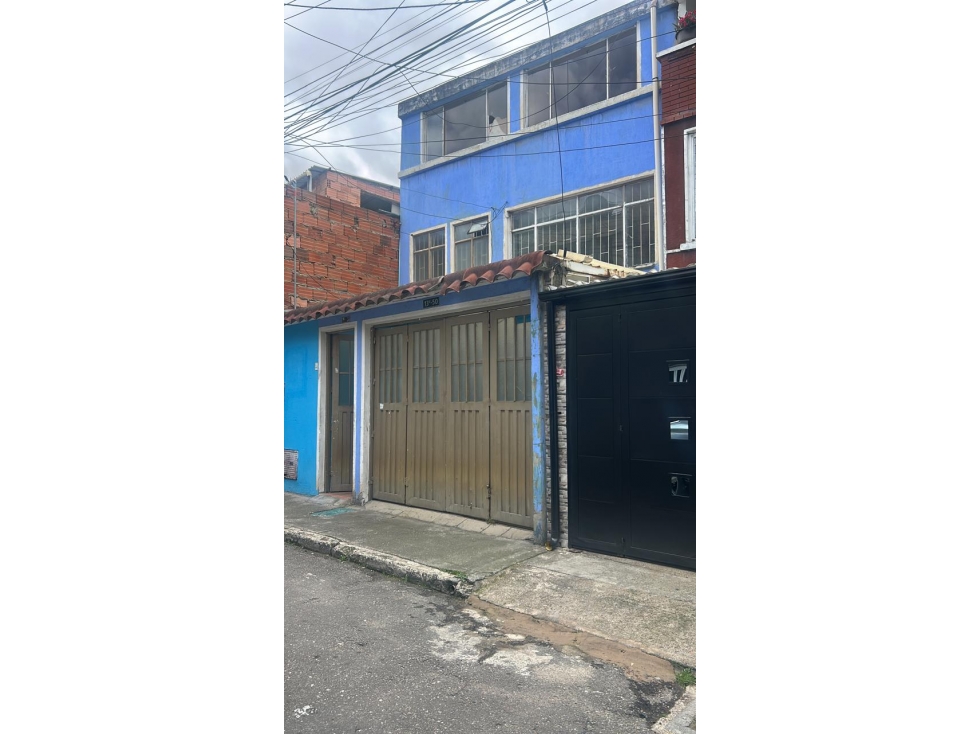 SE VENDE CASA BARRIO GUSTAVO RESTREPRO — foto 2